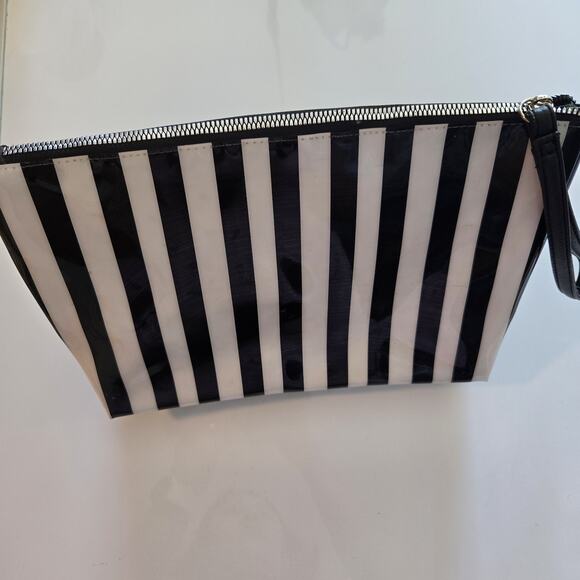 Betsey Johnson Striped Cat Cosmetic Wristlet Bag‎ - Picture 3 of 11